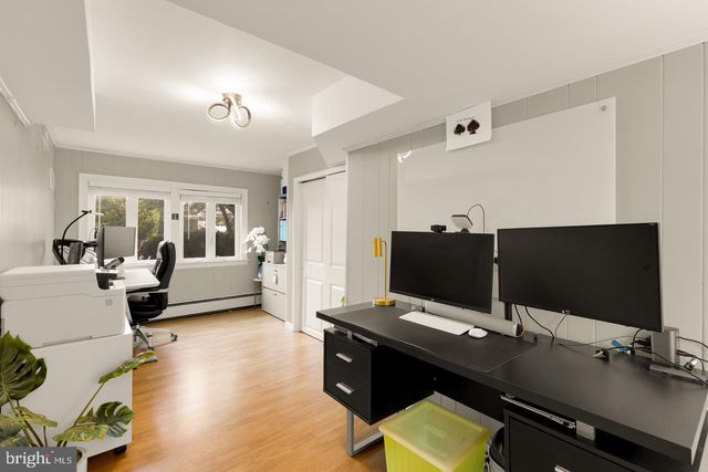 5910 GREENTREE RD, Bethesda, MD 20817
