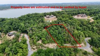 79 Stone Bridge Dr, Dandridge, TN 37725