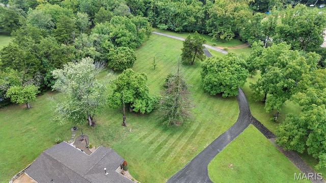 3625 Roads End Acres Road, Imperial, MO 63052