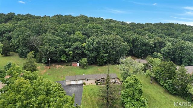 3625 Roads End Acres Road, Imperial, MO 63052