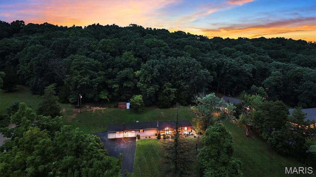 3625 Roads End Acres Road, Imperial, MO 63052