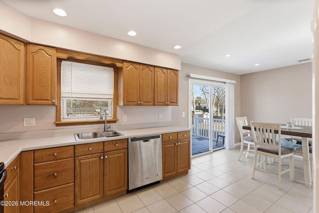 202 Lawrence Drive, Lanoka Harbor, NJ 08734