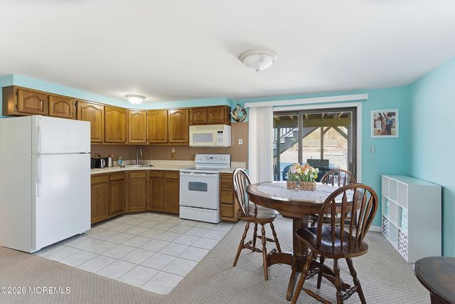 202 Lawrence Drive, Lanoka Harbor, NJ 08734