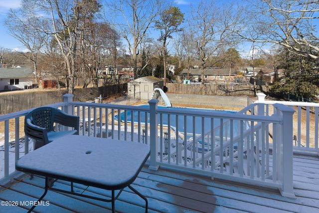 202 Lawrence Drive, Lanoka Harbor, NJ 08734
