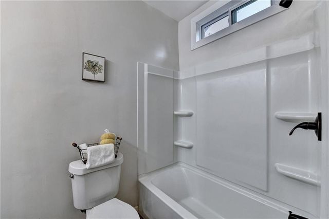 1233 OAKLAND SW Drive, Atlanta, GA 30310