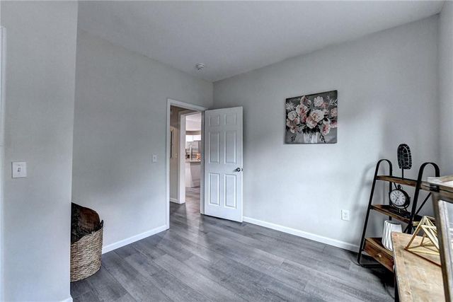 1233 OAKLAND SW Drive, Atlanta, GA 30310