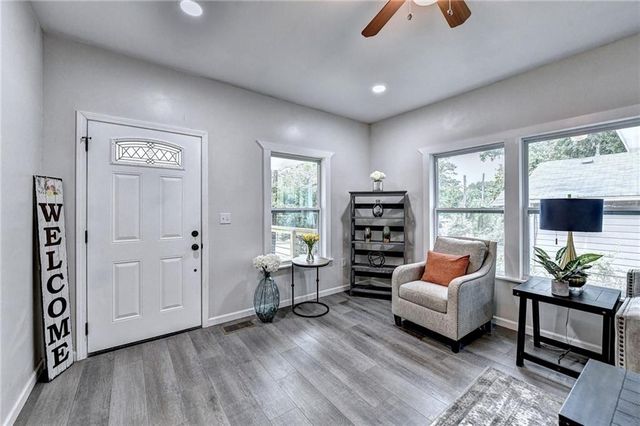 1233 OAKLAND SW Drive, Atlanta, GA 30310