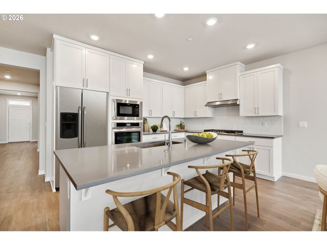 2316 S 3rd Way, Ridgefield, WA 98642