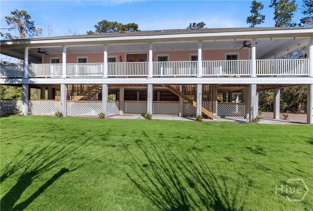123 Oyster House Road, Richmond Hill, GA 31324