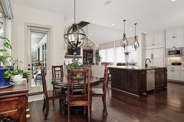 105 Larkhaven Drive, Montgomery, TX 77316