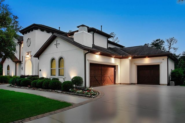105 Larkhaven Drive, Montgomery, TX 77316