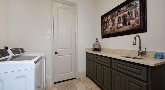 105 Larkhaven Drive, Montgomery, TX 77316