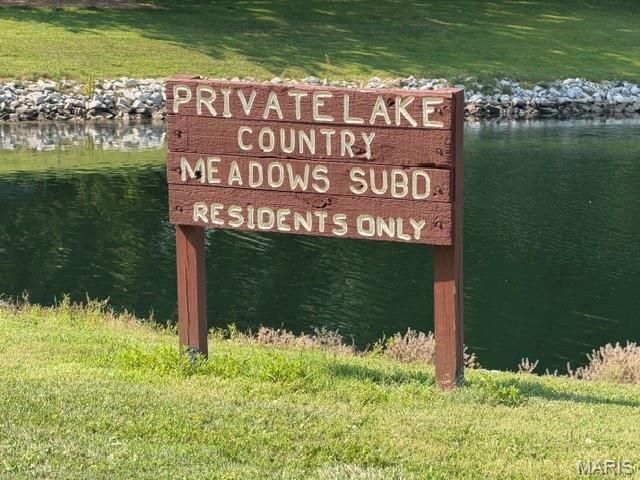 70 S Meadow Lane, Glen Carbon, IL 62034