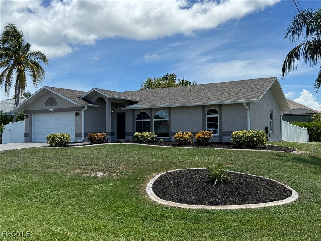 2910 Surfside BLVD, Cape Coral, FL 33914