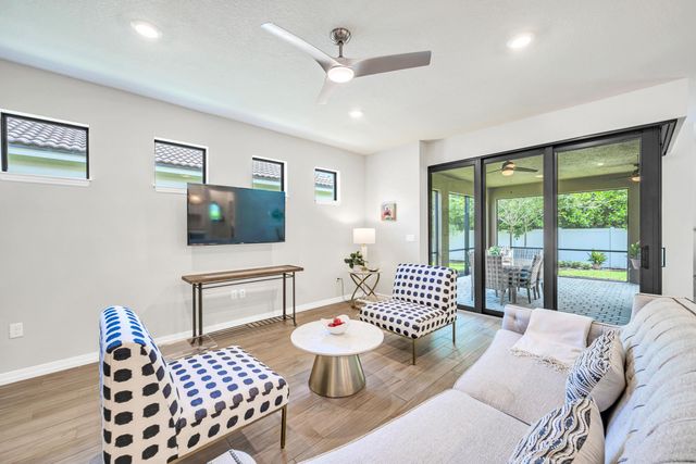 8028 NW 78th Street, Tamarac, FL 33321