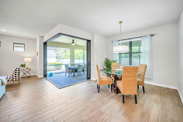 8028 NW 78th Street, Tamarac, FL 33321