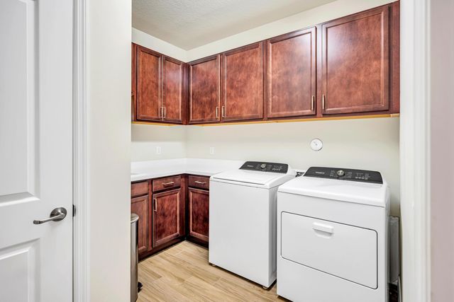 8028 NW 78th Street, Tamarac, FL 33321