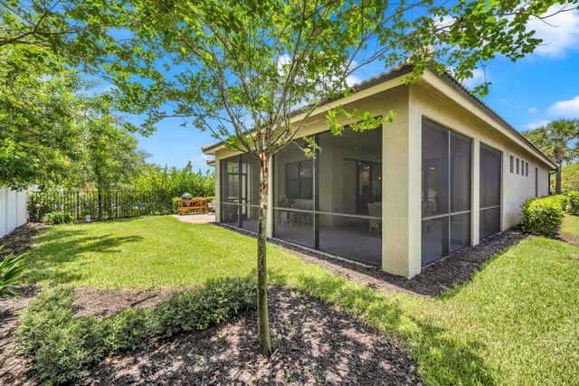 8028 NW 78th Street, Tamarac, FL 33321