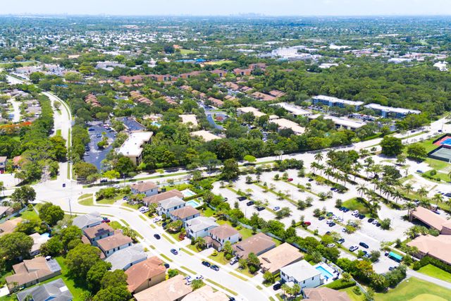 8028 NW 78th Street, Tamarac, FL 33321