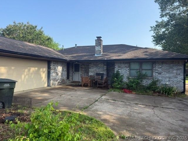 1919 Parkway Circle, Durant, OK 74701