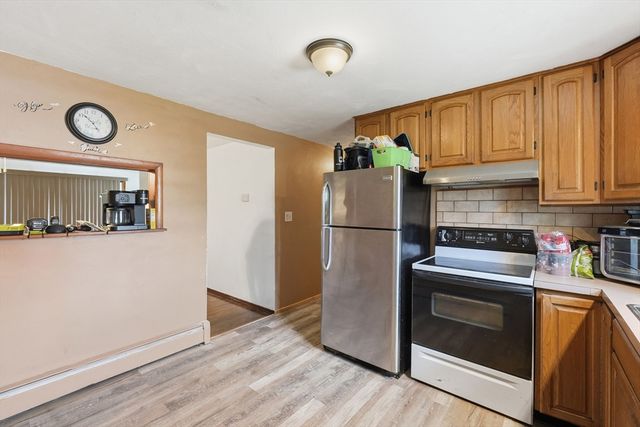 75 Knollwood St, Springfield, MA 01104