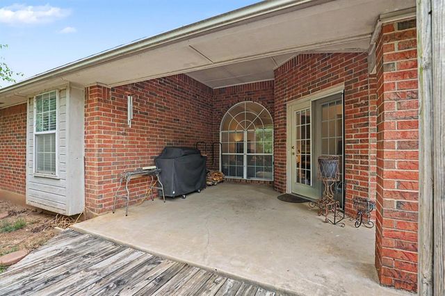 1700 Schooner Drive, Norman, OK 73072
