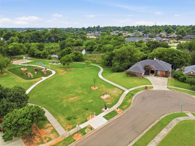 1700 Schooner Drive, Norman, OK 73072