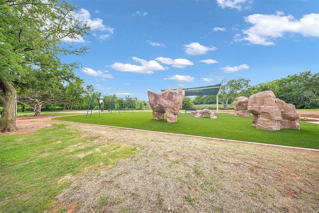 1700 Schooner Drive, Norman, OK 73072