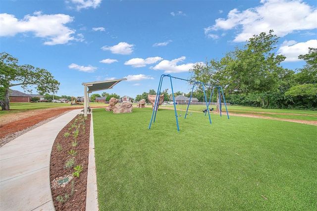 1700 Schooner Drive, Norman, OK 73072