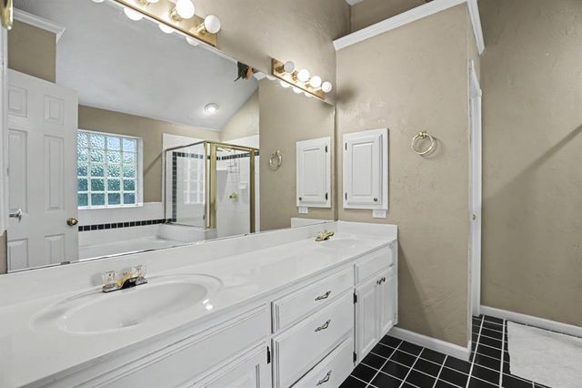 1700 Schooner Drive, Norman, OK 73072
