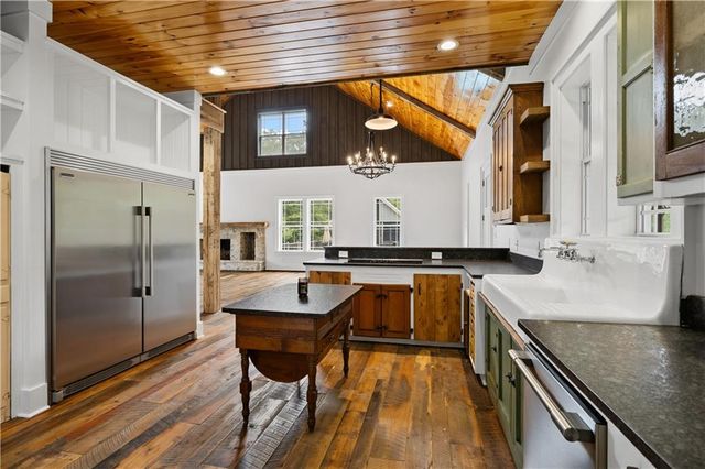 1577 Livingston Road SW, Rome, GA 30161
