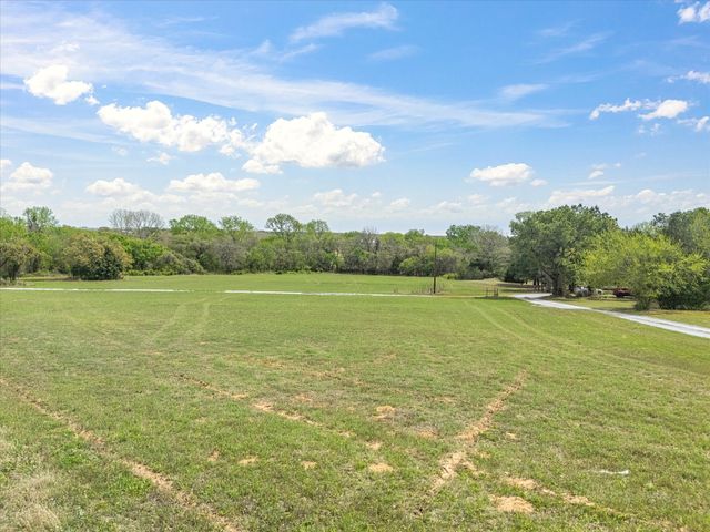 265 County Road 4374, Decatur, TX 76234