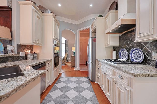 4704 Donald Street, Seabrook, TX 77586