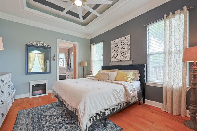 4704 Donald Street, Seabrook, TX 77586