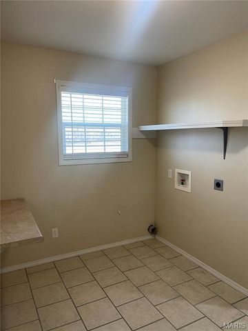 19545 Lenox Lane, Waynesville, MO 65583