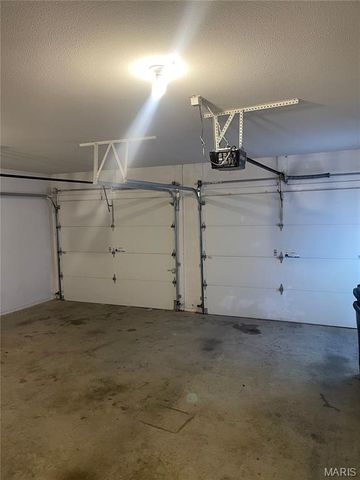 19545 Lenox Lane, Waynesville, MO 65583