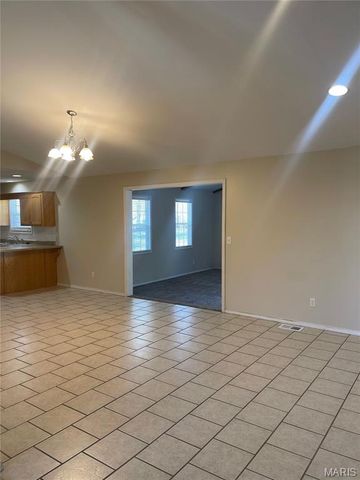 19545 Lenox Lane, Waynesville, MO 65583