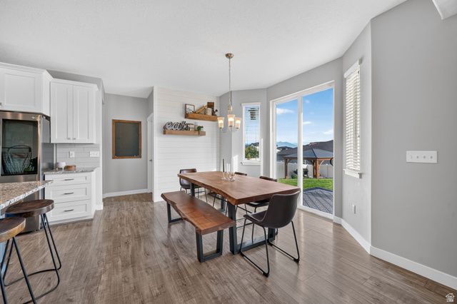 21 E HERON HILLS AVE, Saratoga Springs, UT 84045