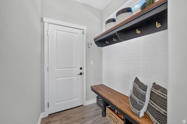 21 E HERON HILLS AVE, Saratoga Springs, UT 84045