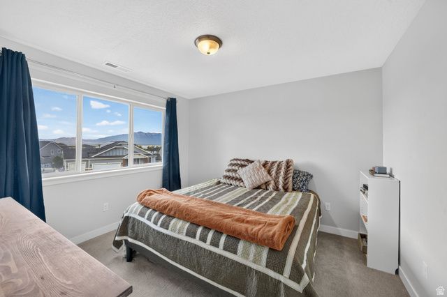 21 E HERON HILLS AVE, Saratoga Springs, UT 84045