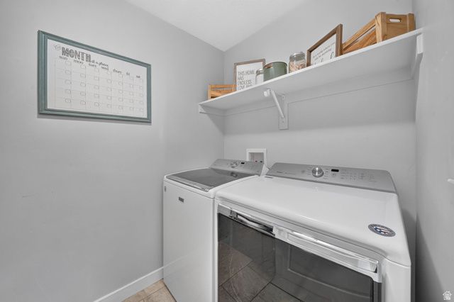 21 E HERON HILLS AVE, Saratoga Springs, UT 84045