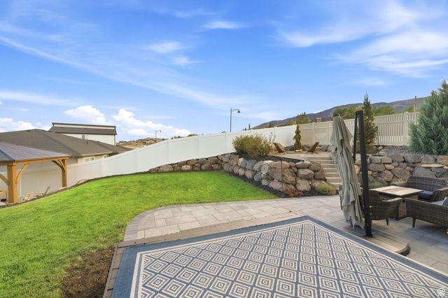 21 E HERON HILLS AVE, Saratoga Springs, UT 84045