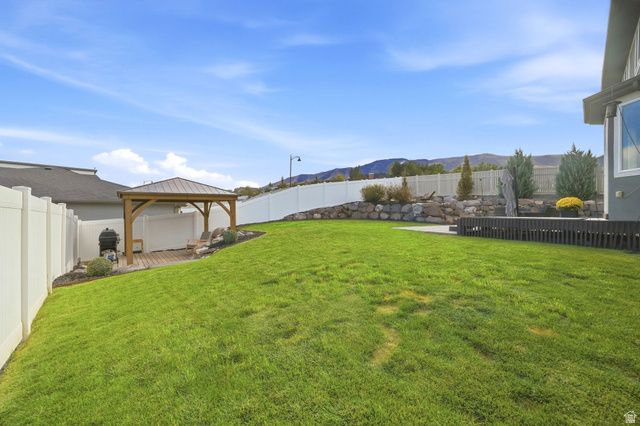 21 E HERON HILLS AVE, Saratoga Springs, UT 84045
