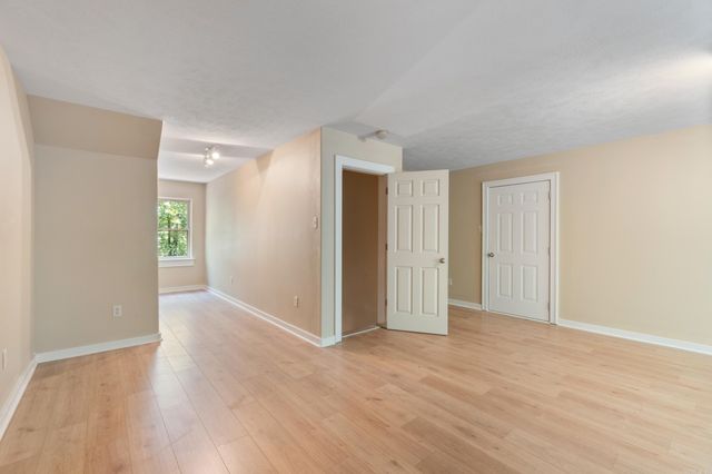 290 MILL POND RD, Conway, AR 72034