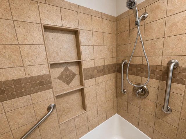 1147 Logan AVENUE, Sheboygan, WI 53083