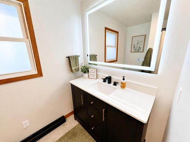 1147 Logan AVENUE, Sheboygan, WI 53083