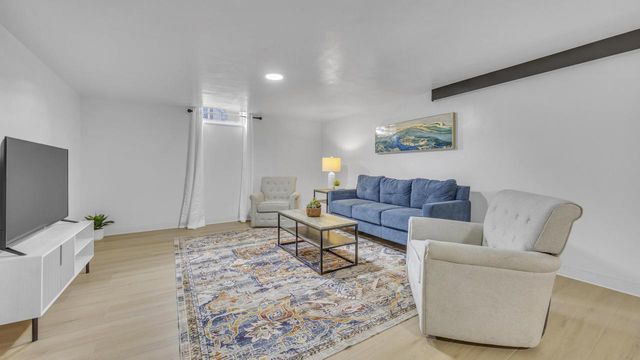 1147 Logan AVENUE, Sheboygan, WI 53083