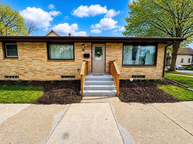 1147 Logan AVENUE, Sheboygan, WI 53083