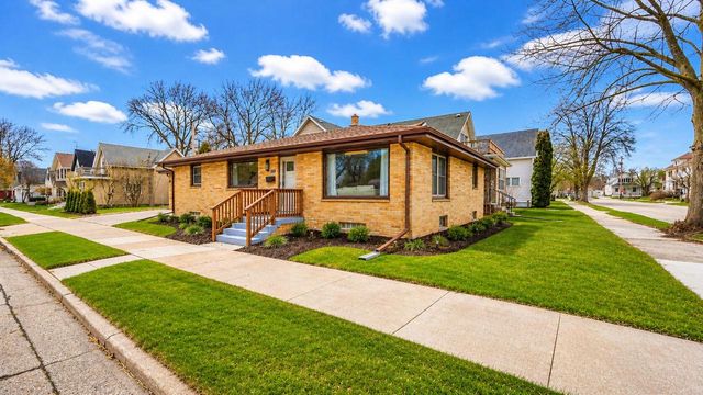 1147 Logan AVENUE, Sheboygan, WI 53083