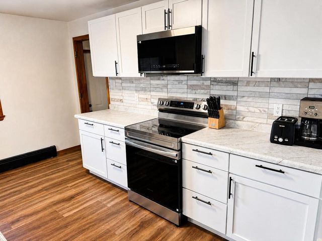 1147 Logan AVENUE, Sheboygan, WI 53083
